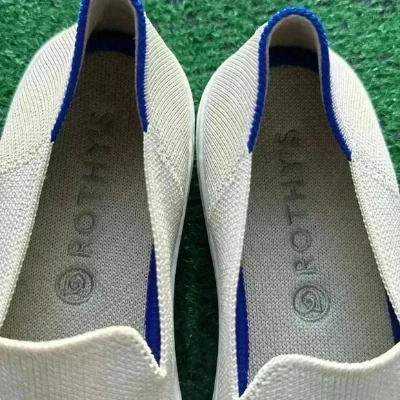 Rothy’s - Picture 3 of 4